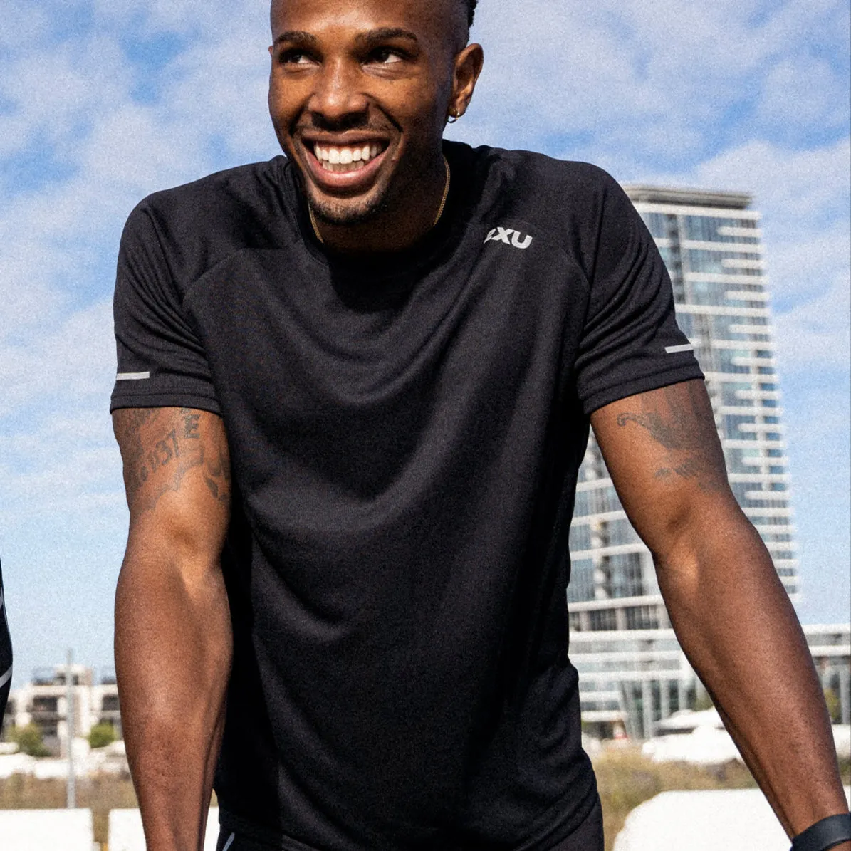 2XU - Aero Tee - Black/Silver Reflective