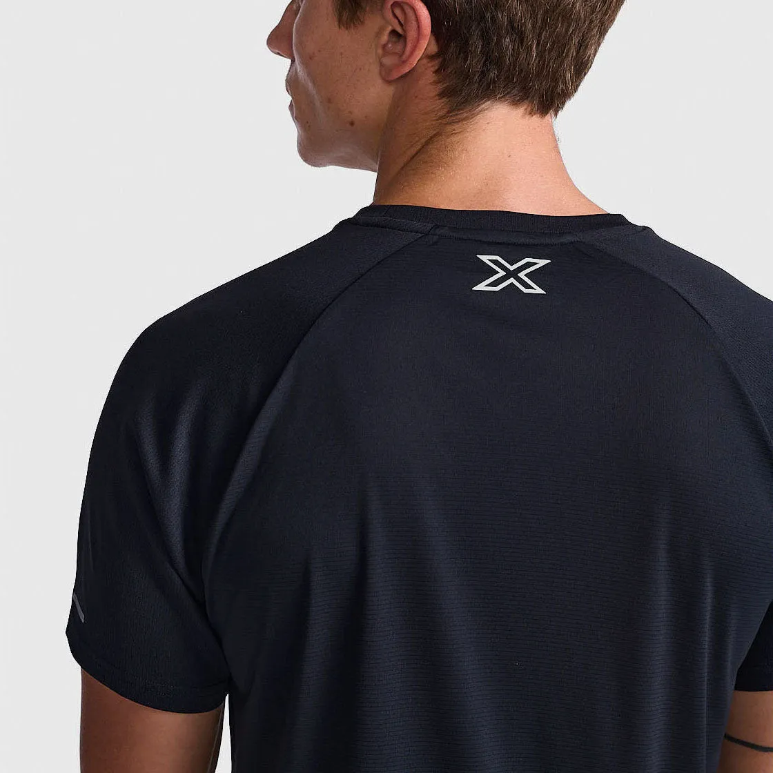 2XU - Aero Tee - Black/Silver Reflective