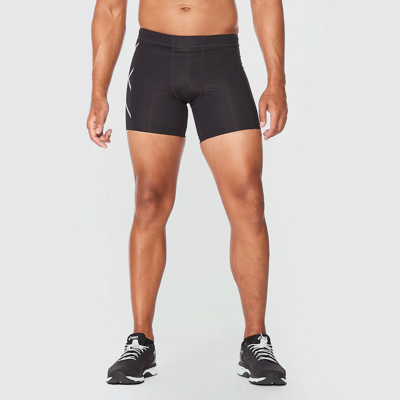 2XU - Core Compression 1/2 Shorts - Black/Silver