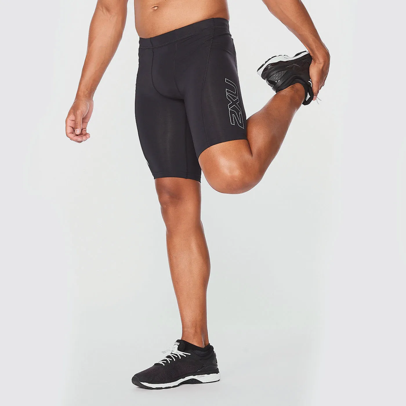 2XU - Men's Core Compression Shorts - Black/Silver