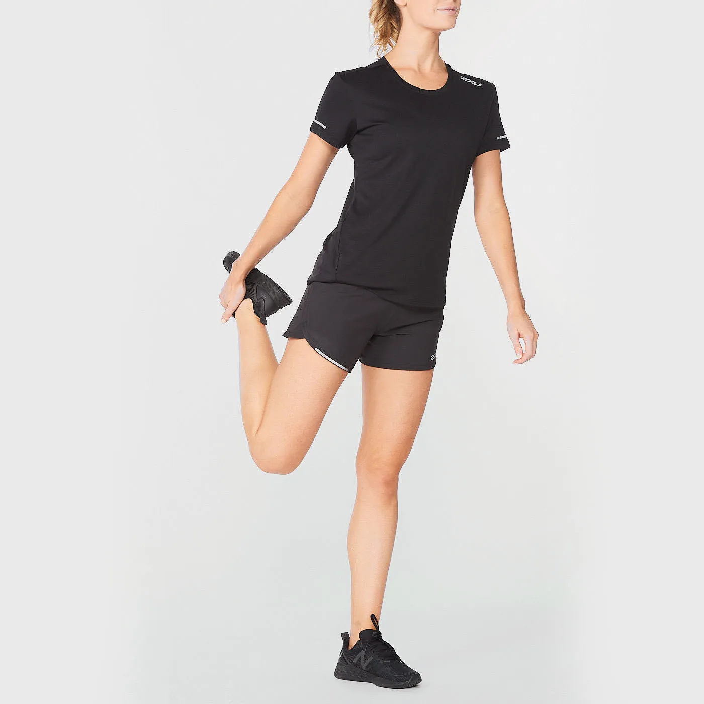 2XU - Women's Aero Tee -  Black/Silver Reflective