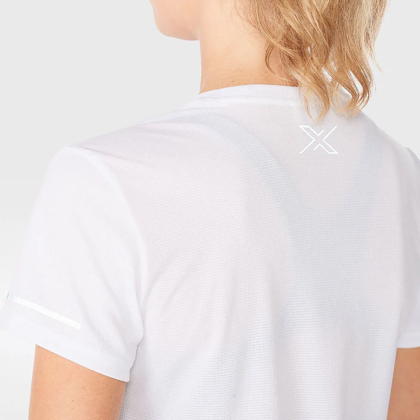 2XU - Women's Aero Tee -  White/Silver Reflective