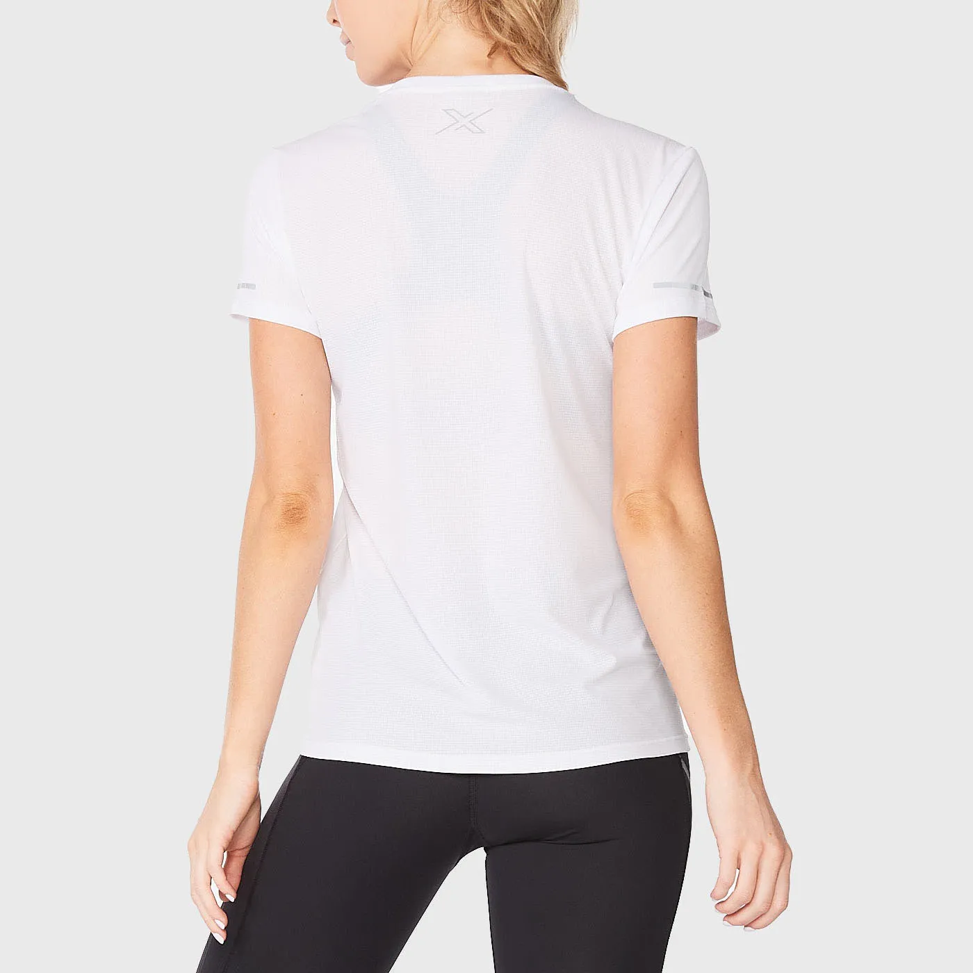 2XU - Women's Aero Tee -  White/Silver Reflective