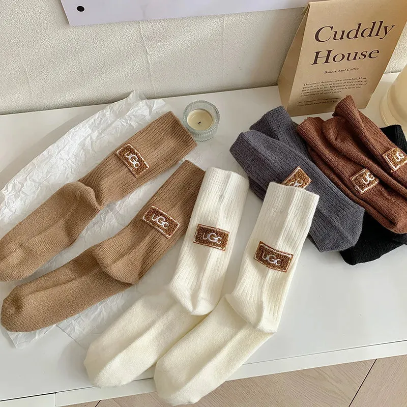 Cashmere Wool 5 pairs Socks Solid Warm Embroidered Mid Calf Socks