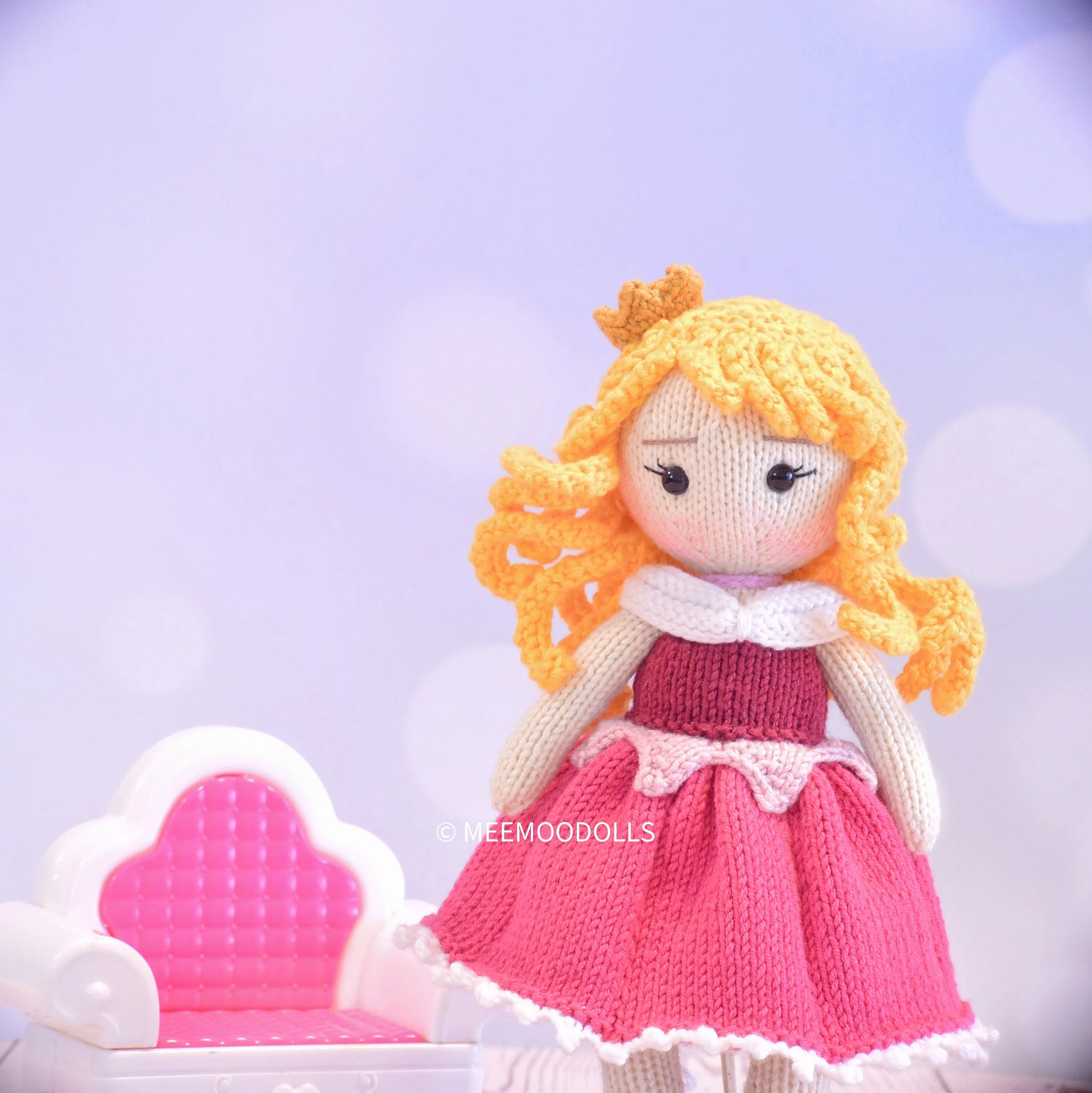 Knit Sleeping Princess. Knitted Toy Patterns. Meemoodolls