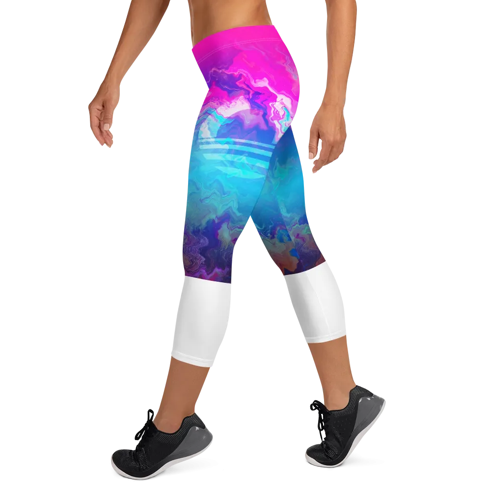 Women's Capri Tights - Mountain Dream