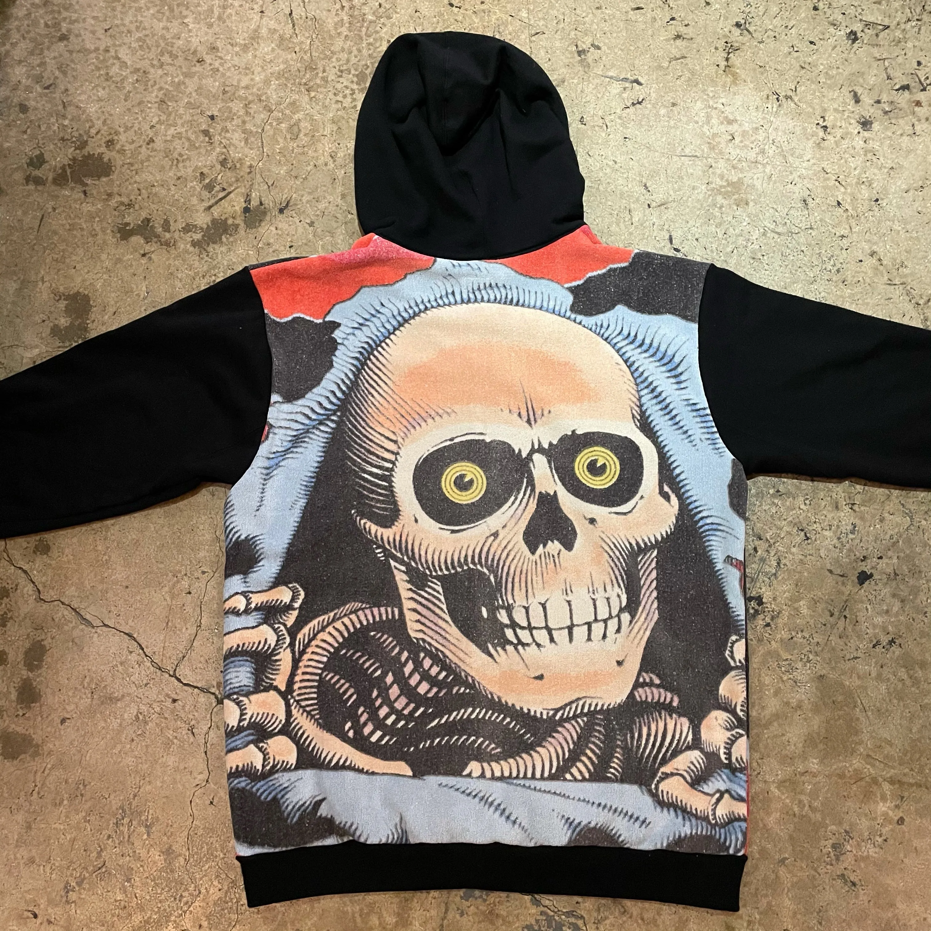 Yokishop - Powell Peralta Beach Towel Hoodie